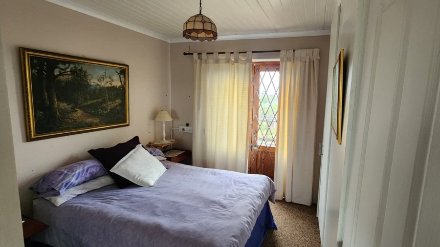 6 Bedroom Property for Sale in Napier Western Cape